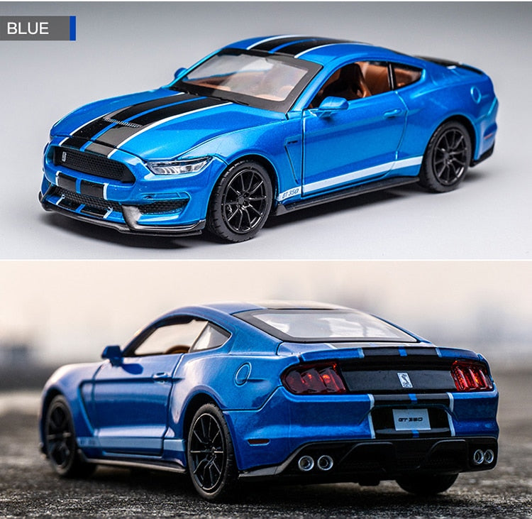 Ford Mustang Shelby GT350 - Autómodell